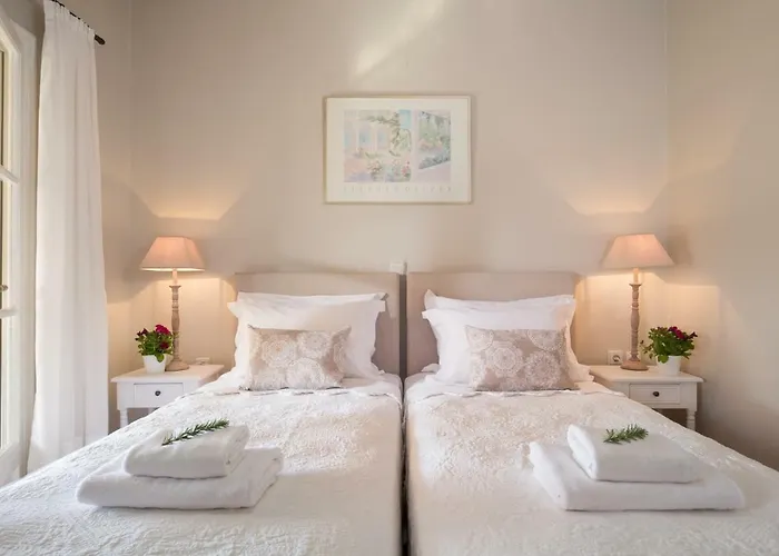 Giardino House Corfu *